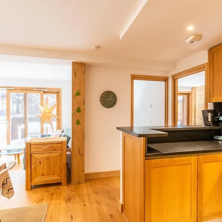 Apt. Grand Paradis B14 - Modern With Mont Blanc View