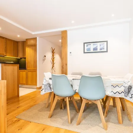 Apt. Grand Paradis B14 - Modern With Mont Blanc View Apartment Chamonix